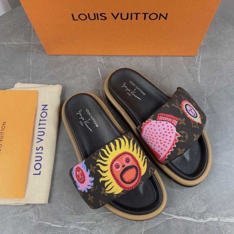 Louis Vuitton Shoes for Women's Louis Vuitton Slippers #A22319