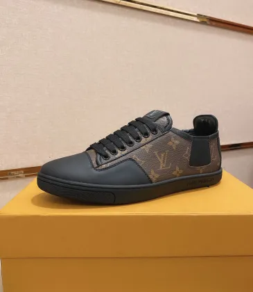 Louis Vuitton Shoes for Men's Louis Vuitton Sneakers #99906424