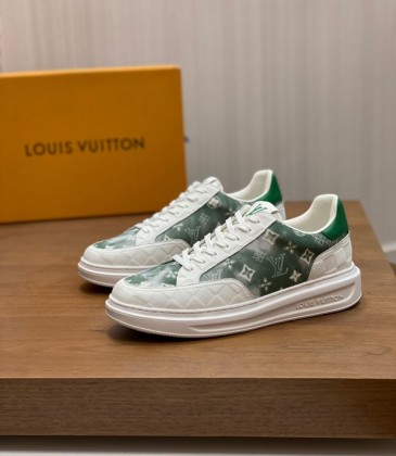 100% Authentic Louis Vuitton Men silver blue monogram sneakers. uk 7 runs  big