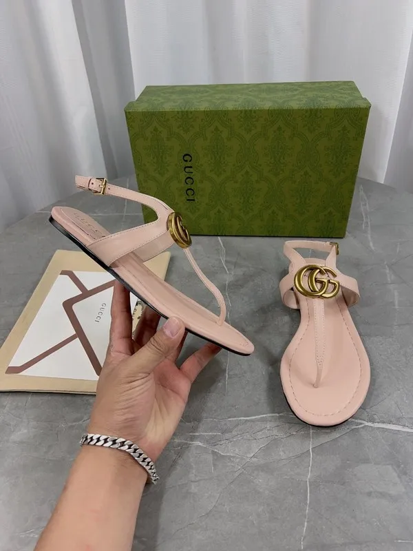 Louis Vuitton Shoes for Women's Louis Vuitton Sandals #9999921480 