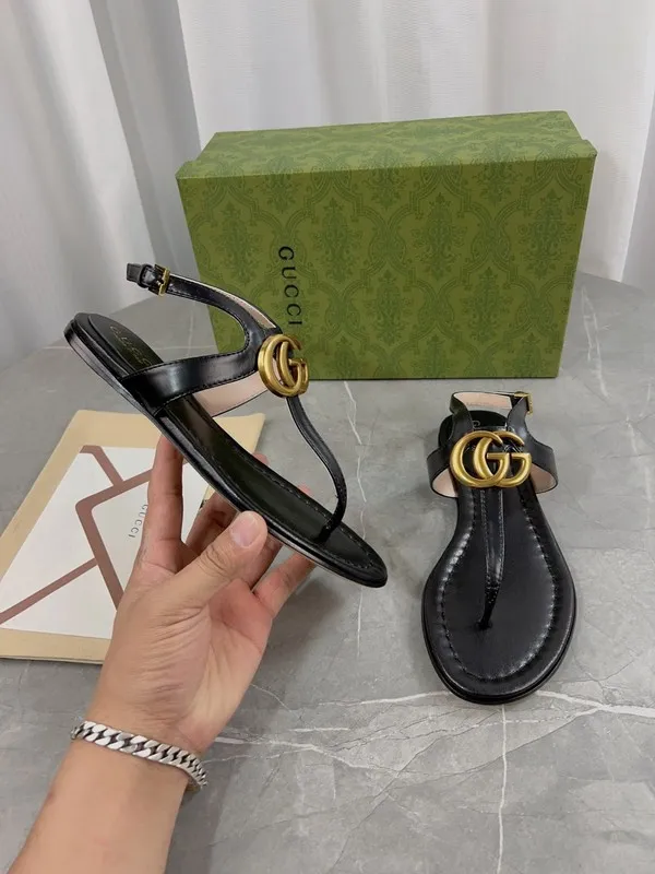 Louis Vuitton Shoes for Women's Louis Vuitton Sandals #9999921480 