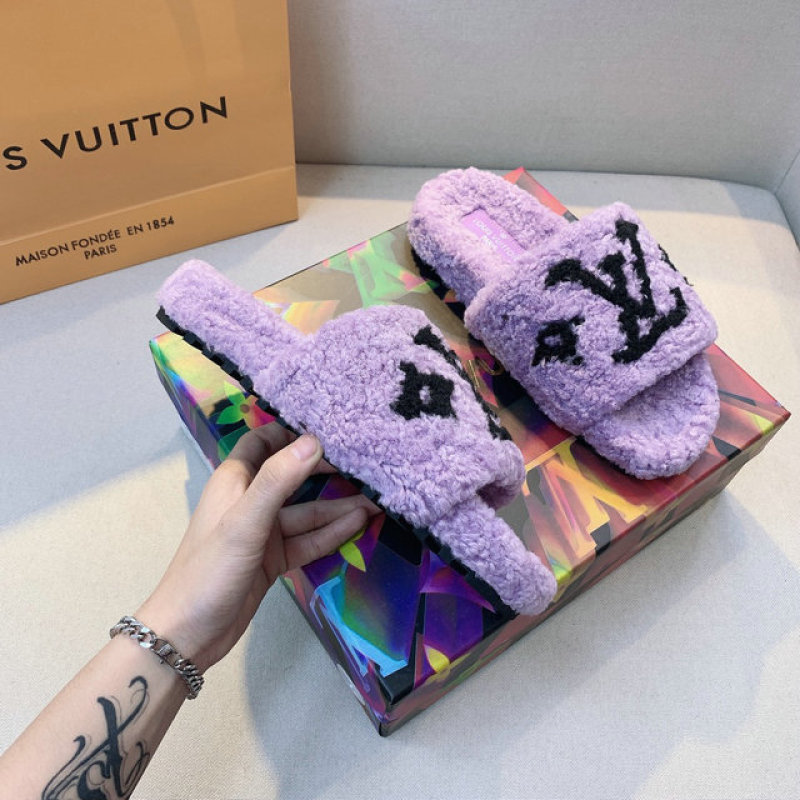 Buy Cheap Louis Vuitton Shoes for Women's Louis Vuitton Slippers #99910846  from