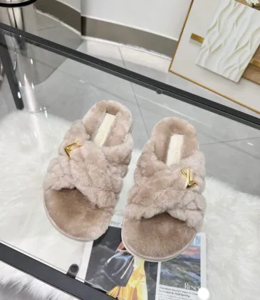 Louis Vuitton Shoes for Women's Louis Vuitton Slippers #A40974