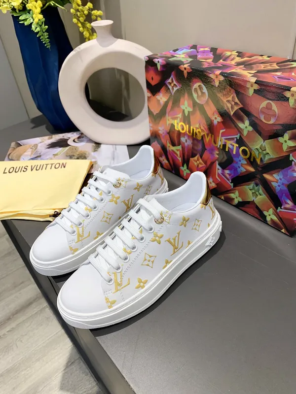 Buy Cheap Louis Vuitton Shoes for Women's Louis Vuitton Sneakers #99904705  from