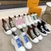 9Louis Vuitton Shoes for Women's Louis Vuitton Sneakers #999921917