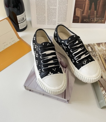 LOUIS VUITTON/YEEZEY COLAB. $225 (TAKING DEPOSITS OF $50 ABOUT TO ORDER A  C…  Louis vuitton shoes heels, Louis vuitton sneakers women, Louis vuitton shoes  sneakers