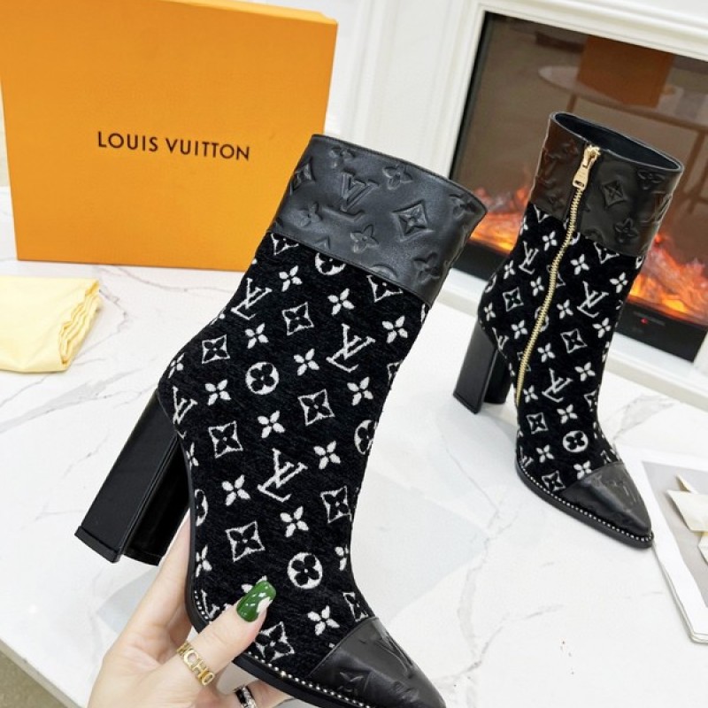 Louis Vuitton Women's Shoes  Women shoes, Louis vuitton, Boots