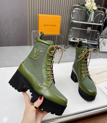 Womens Louis Vuitton Boots, Size Unknown