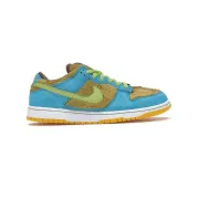 Verdy x Nike SB Dunk Low Shoe Blue/Yellow #A53412