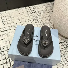 Prada Shoes for Women's Prada Slippers  Rubber Thong Sandals Black/White #A54181