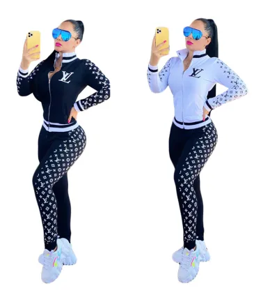  Louis Vuitton tracksuits for Women #999918626