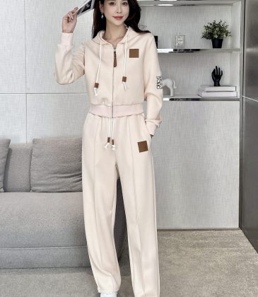 LOEWE Fashion Tracksuits for Women #A30950
