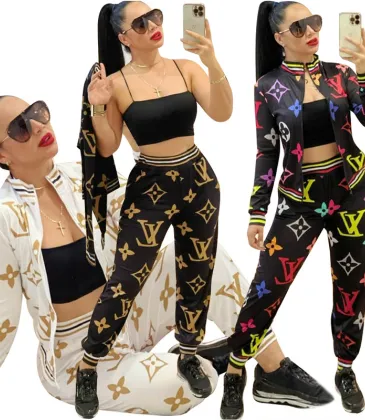 Louis Vuitton 2022 new Fashion Tracksuits for Women #999931142