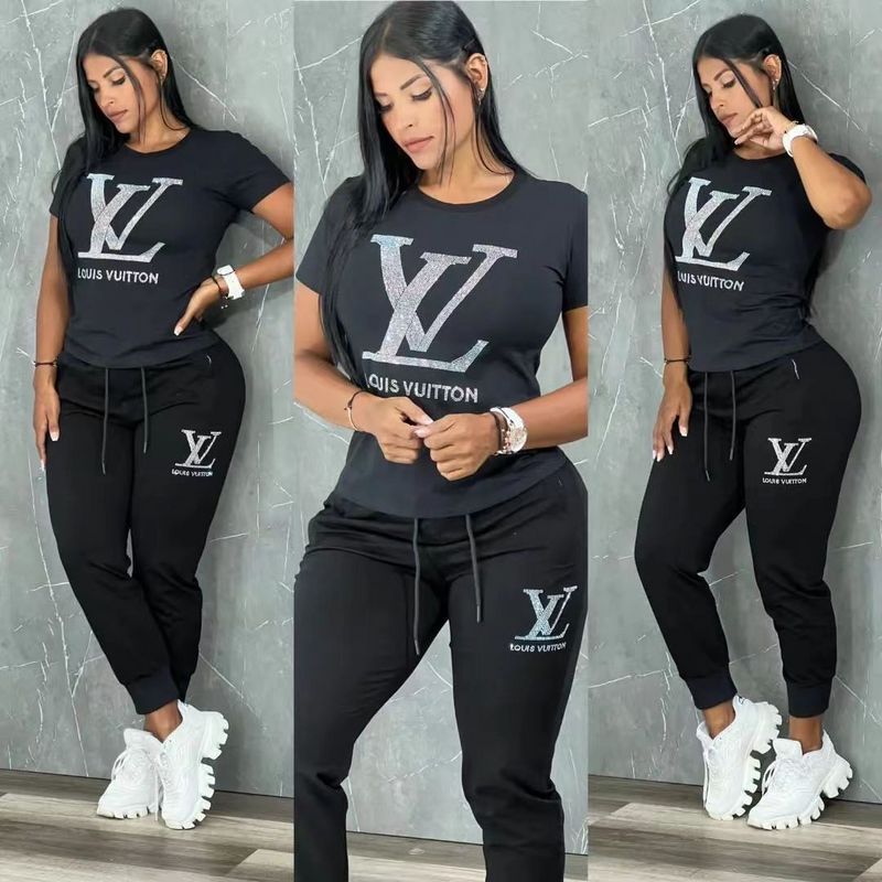 lv Tracksuit*🔥👌*combo 2023 Edition*🔥*imported 4 Way 4 Lycra